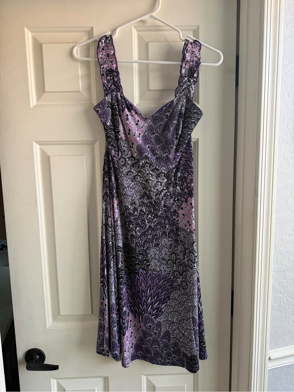 Sleeveless Purple Paisley Midi Dress